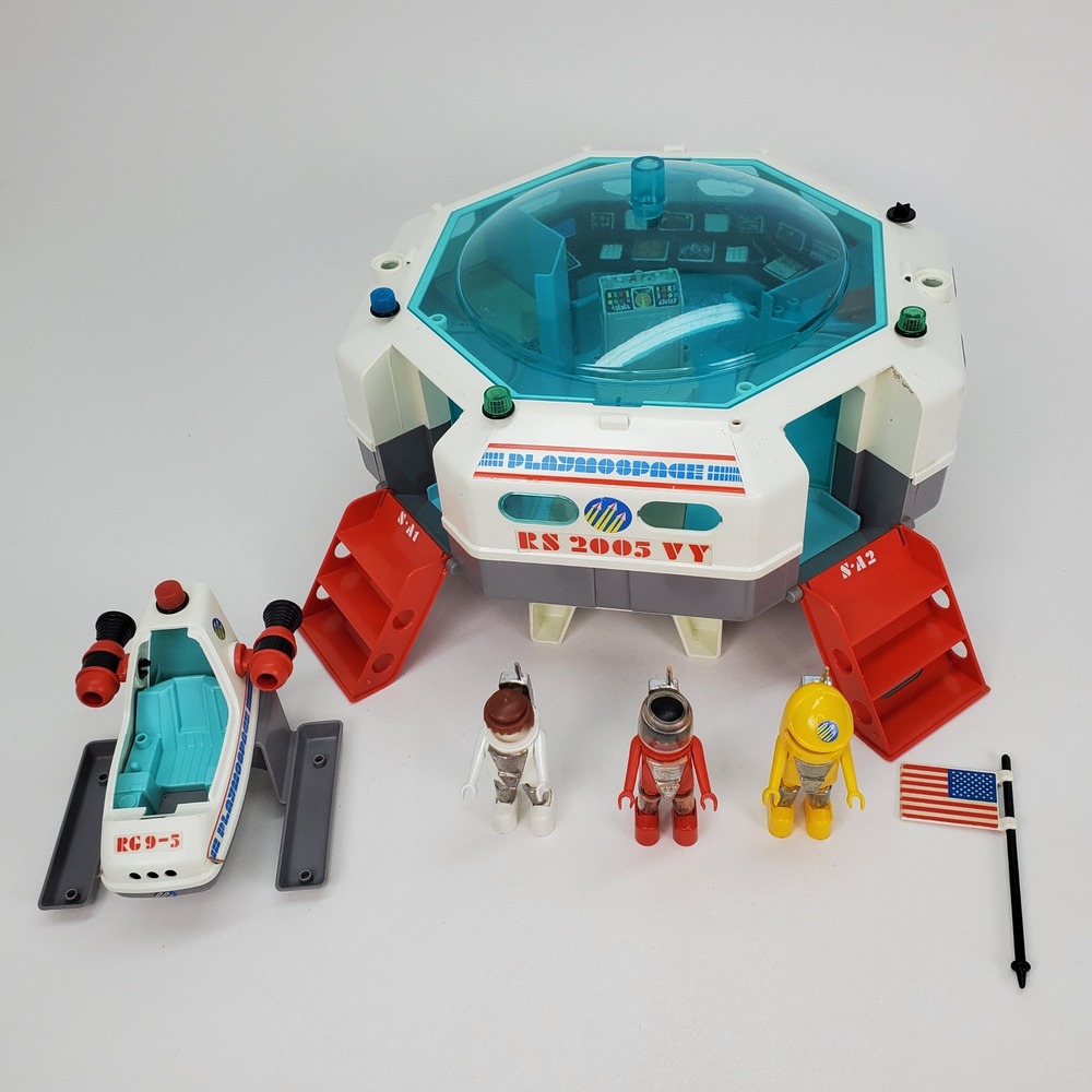 Vintage Playmobil Playmospace RS 2005 VY Space Station & RG 9-5 Glider Set